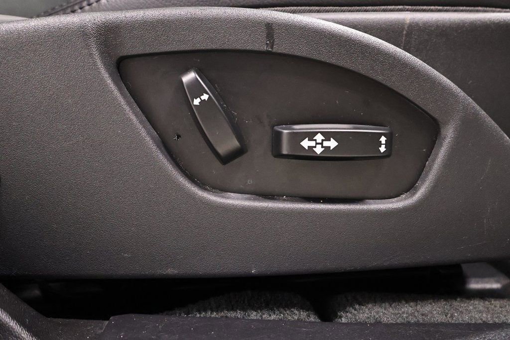 Used 2017 Volvo S60 T5 Inscription image 25