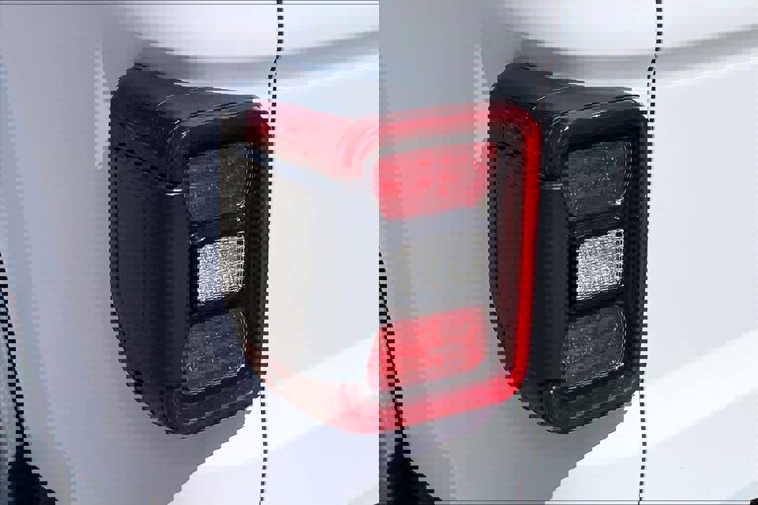 Used 2020 Jeep Gladiator Rubicon AWD/4WD image 29