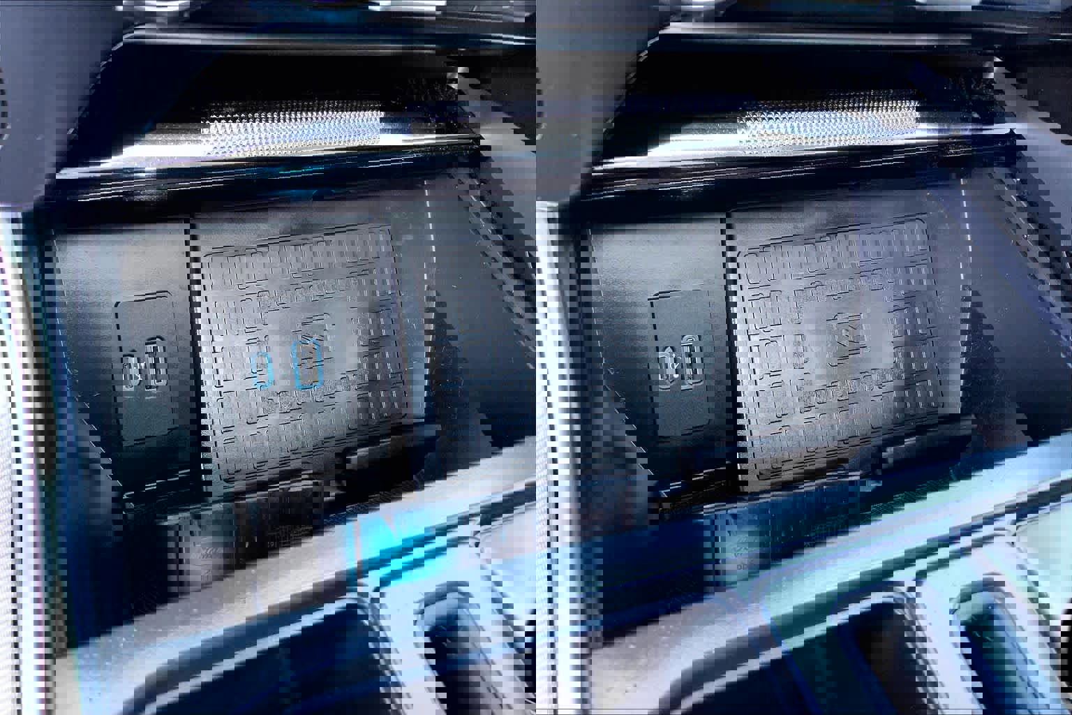 Certified 2021 Ford F150 Platinum w/ Equipment Group 701A High image 31