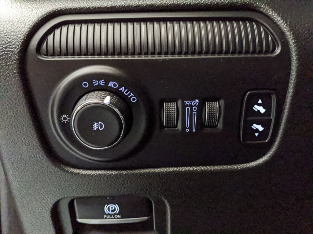 Used 2022 Jeep Wagoneer Series III image 21