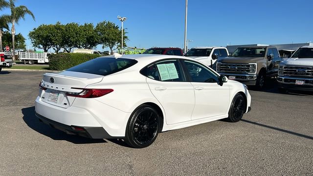 Used 2025 Toyota Camry SE w/ Multimedia Upgrade Package image 3