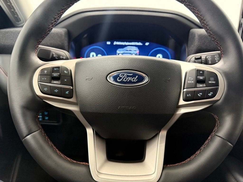 Certified 2025 Ford Explorer Active image 43