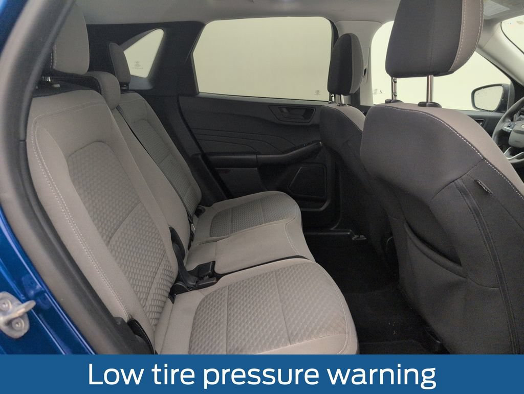 Certified 2022 Ford Escape SE AWD/4WD image 16