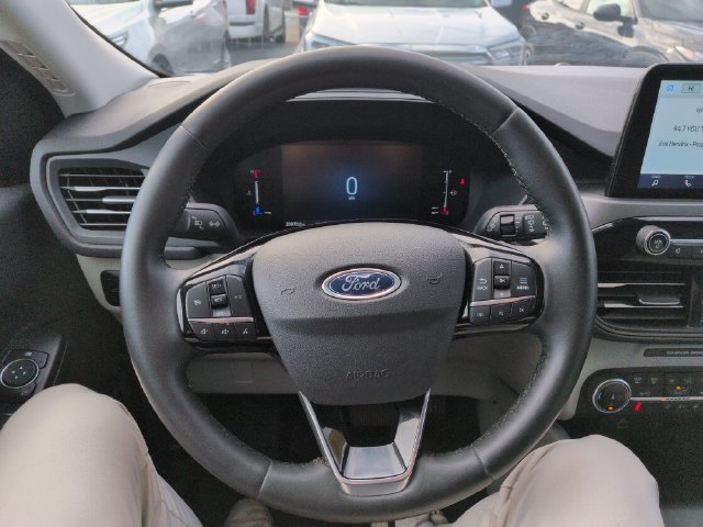 Certified 2023 Ford Escape Active AWD/4WD image 29
