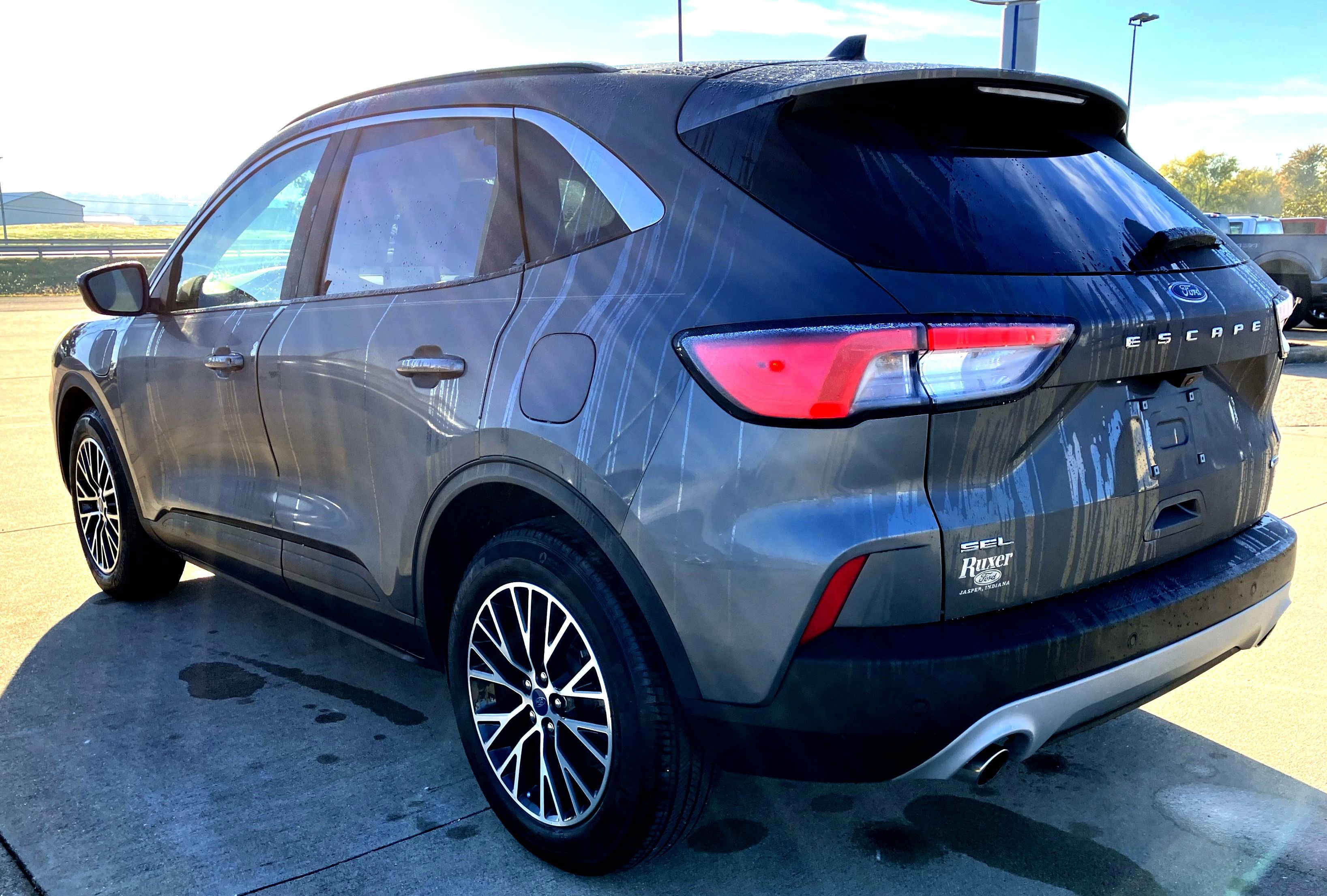 Certified 2022 Ford Escape SEL w/ Technology Package image 3