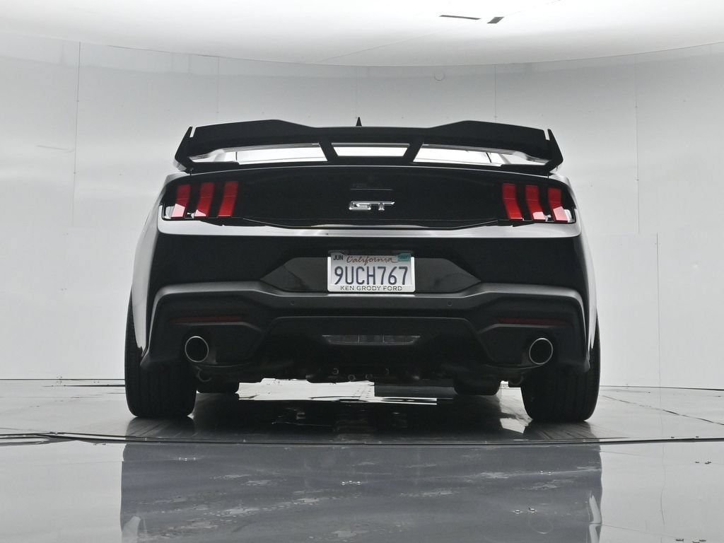 Certified 2025 Ford Mustang GT RWD image 51