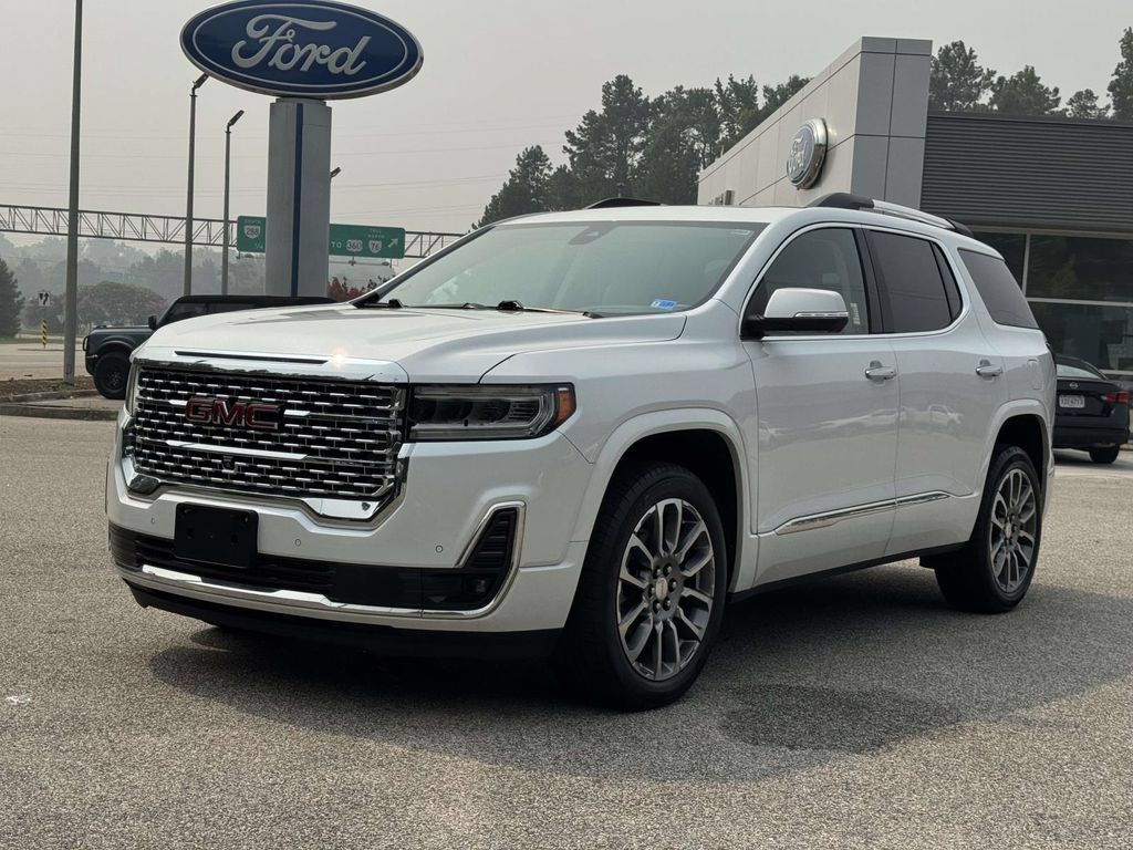 Used 2023 GMC Acadia Denali w/ Denali Ultimate Package FWD image 27