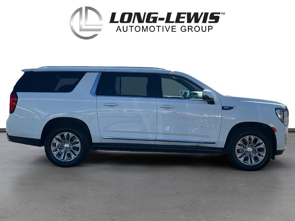 Used 2023 GMC Yukon XL Denali AWD/4WD image 8