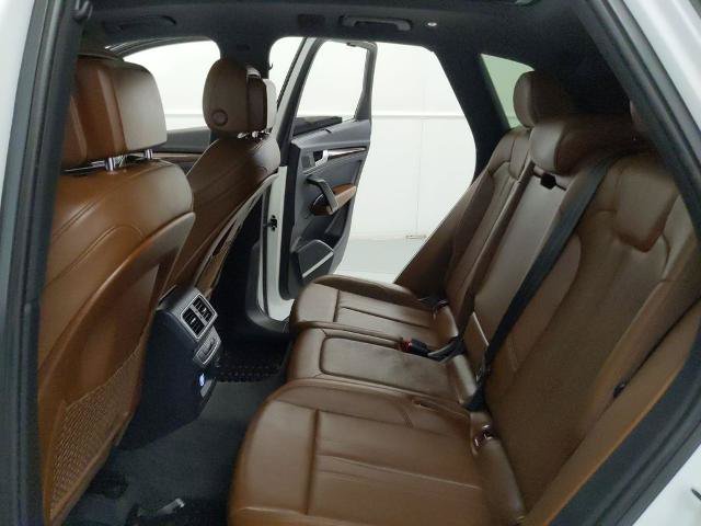 Used 2018 Audi Q5 2.0T Premium Plus w/ Premium Plus Package AWD/4WD image 16