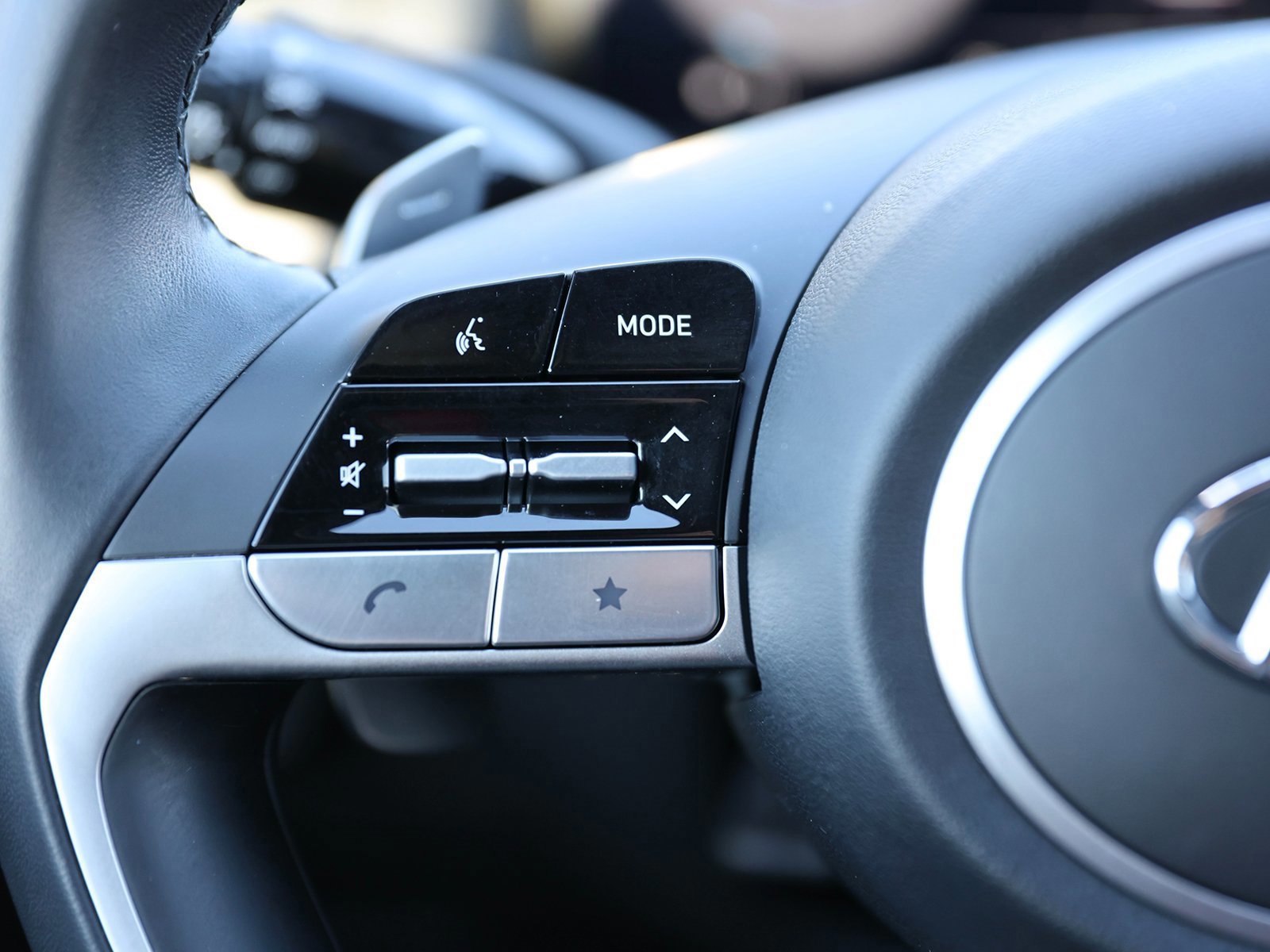 Used 2024 Hyundai Santa Cruz XRT image 38