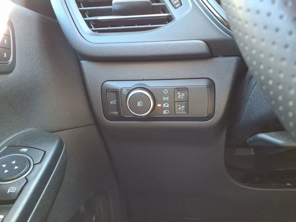 Certified 2023 Ford Escape ST-Line Elite AWD/4WD image 15