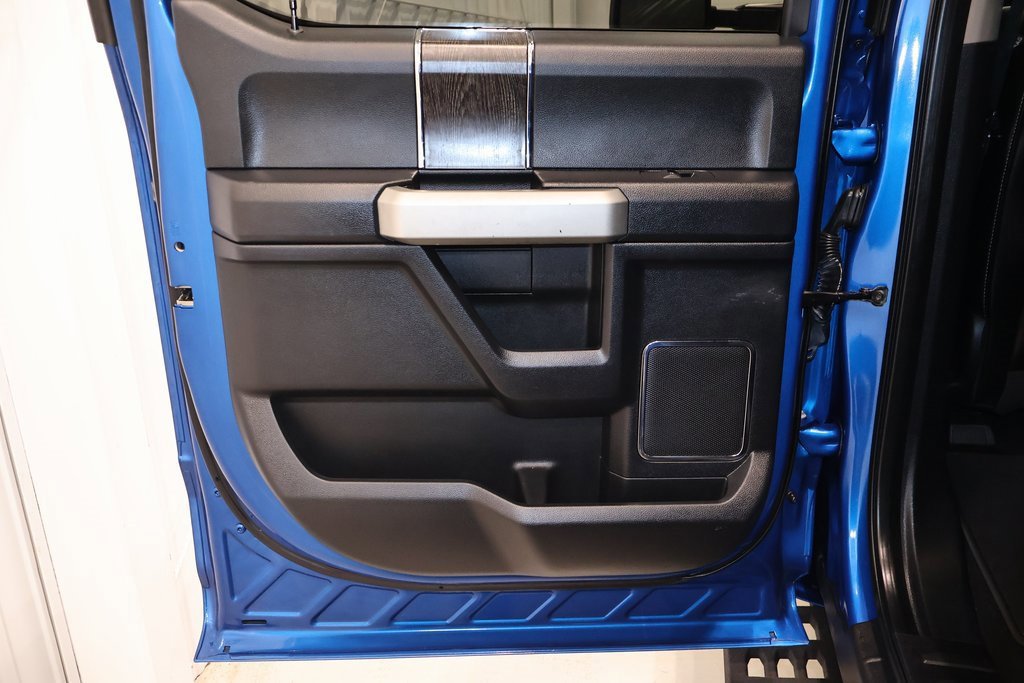 Certified 2020 Ford F350 Lariat w/ Tremor Off-Road Package image 19