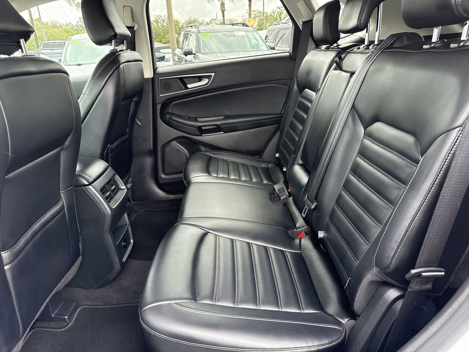 Certified 2024 Ford Edge SEL AWD/4WD image 18