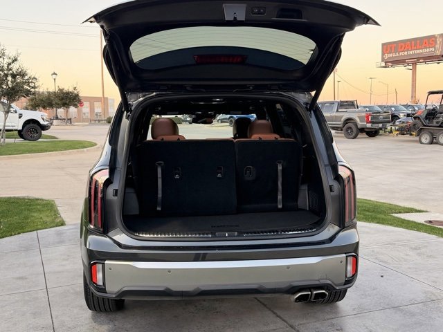 Used 2023 Kia Telluride SX X-Line image 4