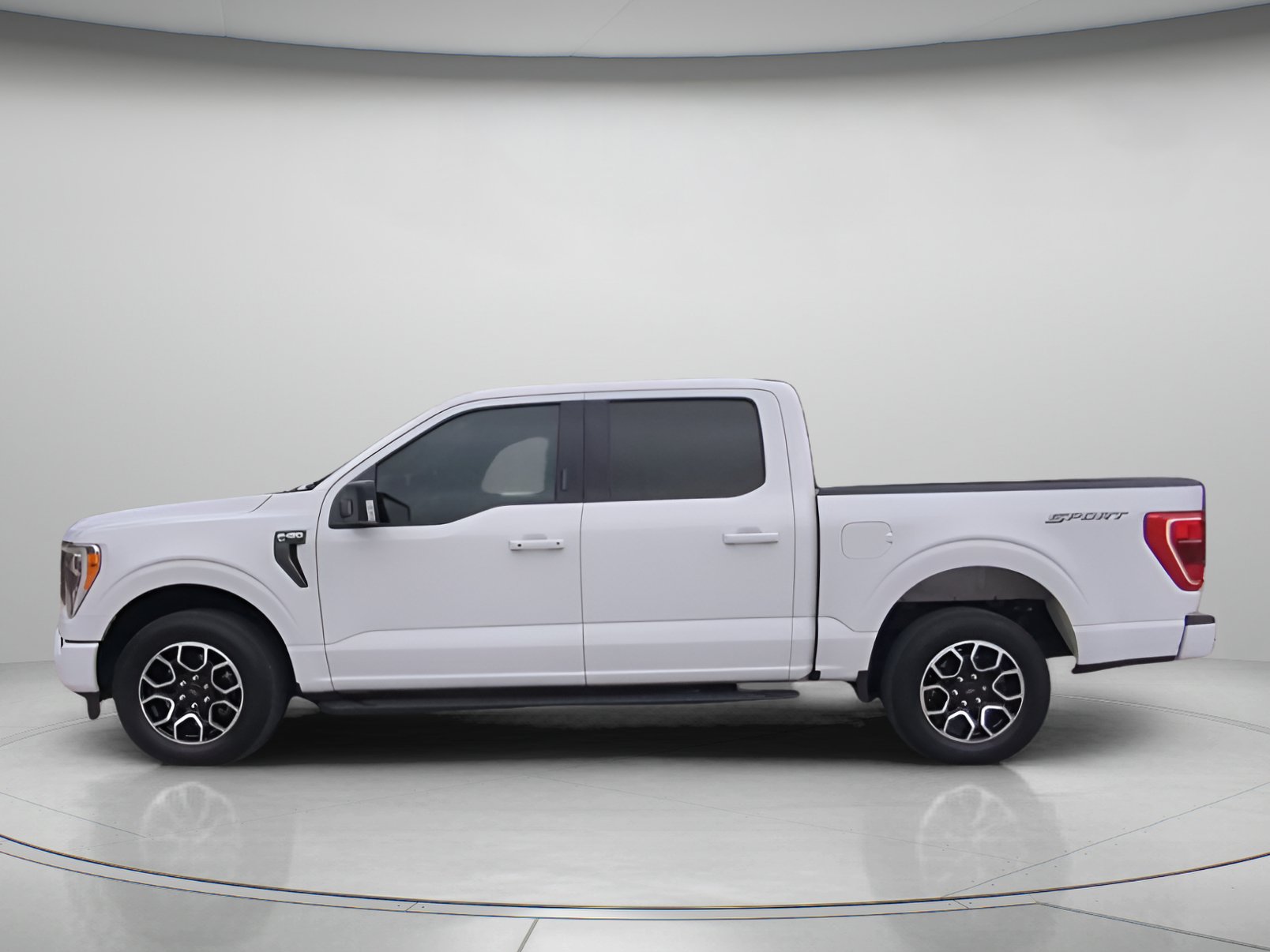 Certified 2023 Ford F150 XLT w/ Equipment Group 302A High RWD image 17