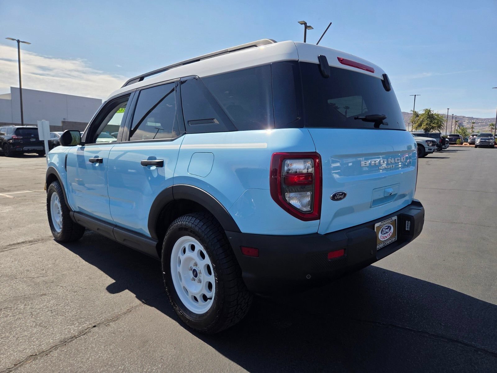 Certified 2025 Ford Bronco Sport Heritage w/ Convenience Package AWD/4WD image 4