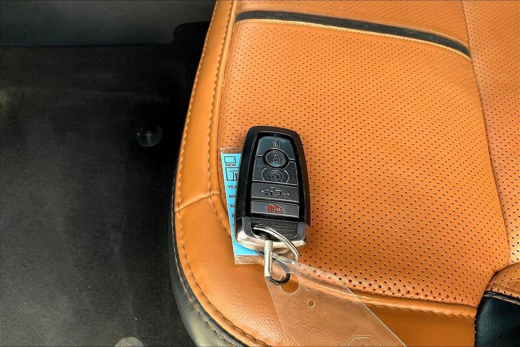 Certified 2024 Ford F350 Platinum w/ Tremor Off-Road Package image 36