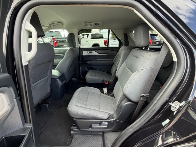 Certified 2025 Ford Explorer Active RWD image 16