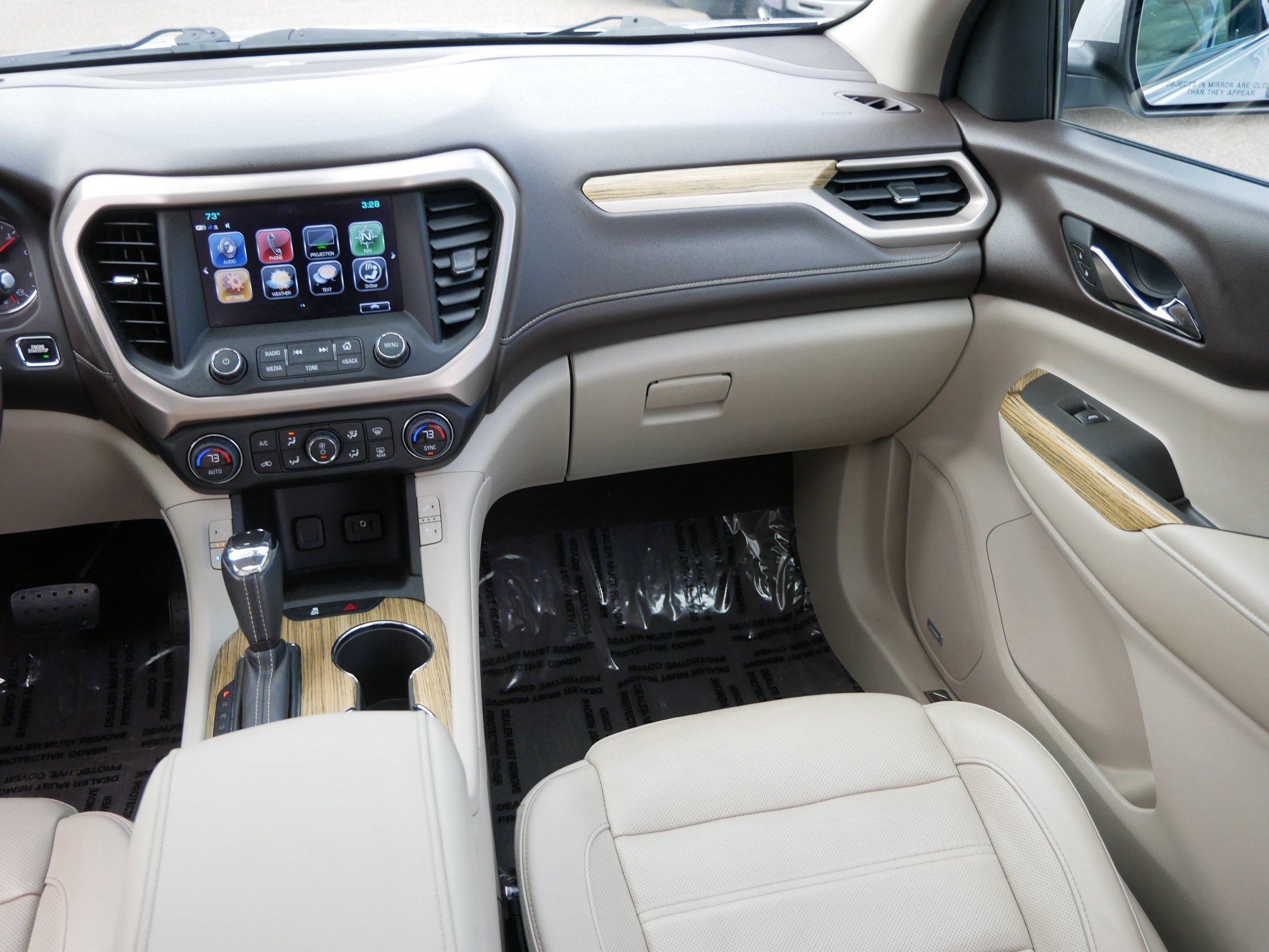 Used 2018 GMC Acadia Denali w/ Technology Package AWD/4WD image 11