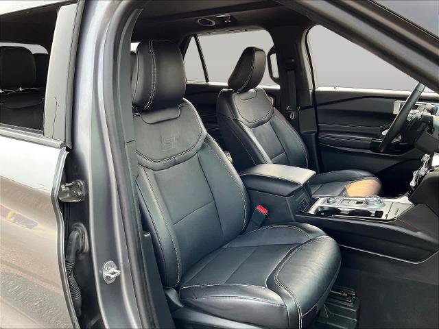 Certified 2023 Ford Explorer ST w/ Technology Package AWD/4WD image 32