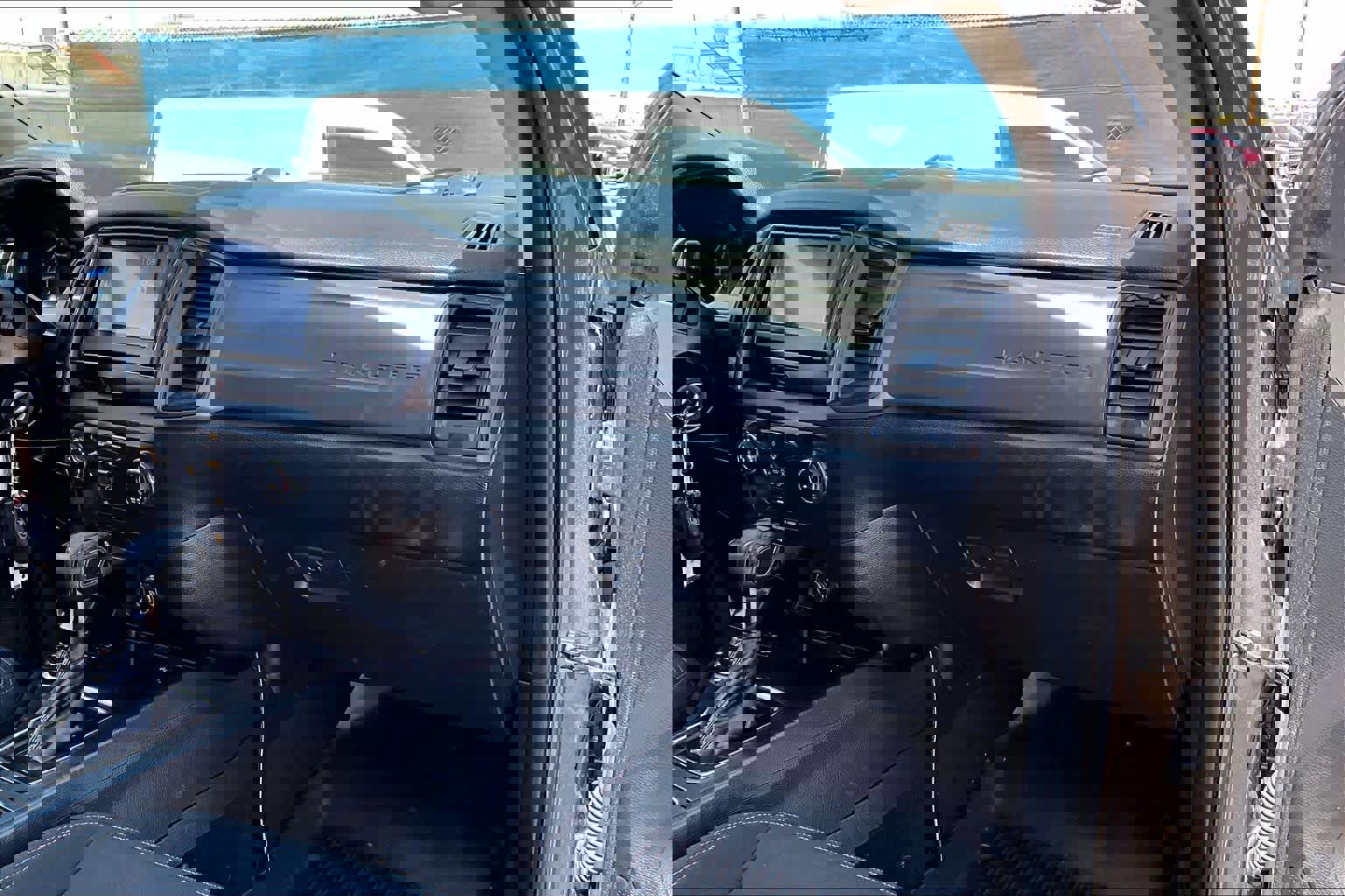 Certified 2019 Ford Ranger XL w/ FX4 Off-Road Package image 17