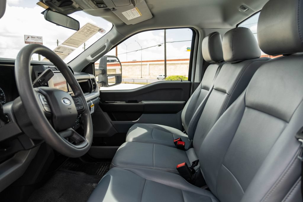 Certified 2023 Ford F250 XL w/ FX4 Off-Road Package AWD/4WD image 13