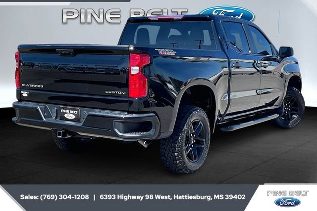Used 2023 Chevrolet Silverado 1500 Custom Trail Boss image 4