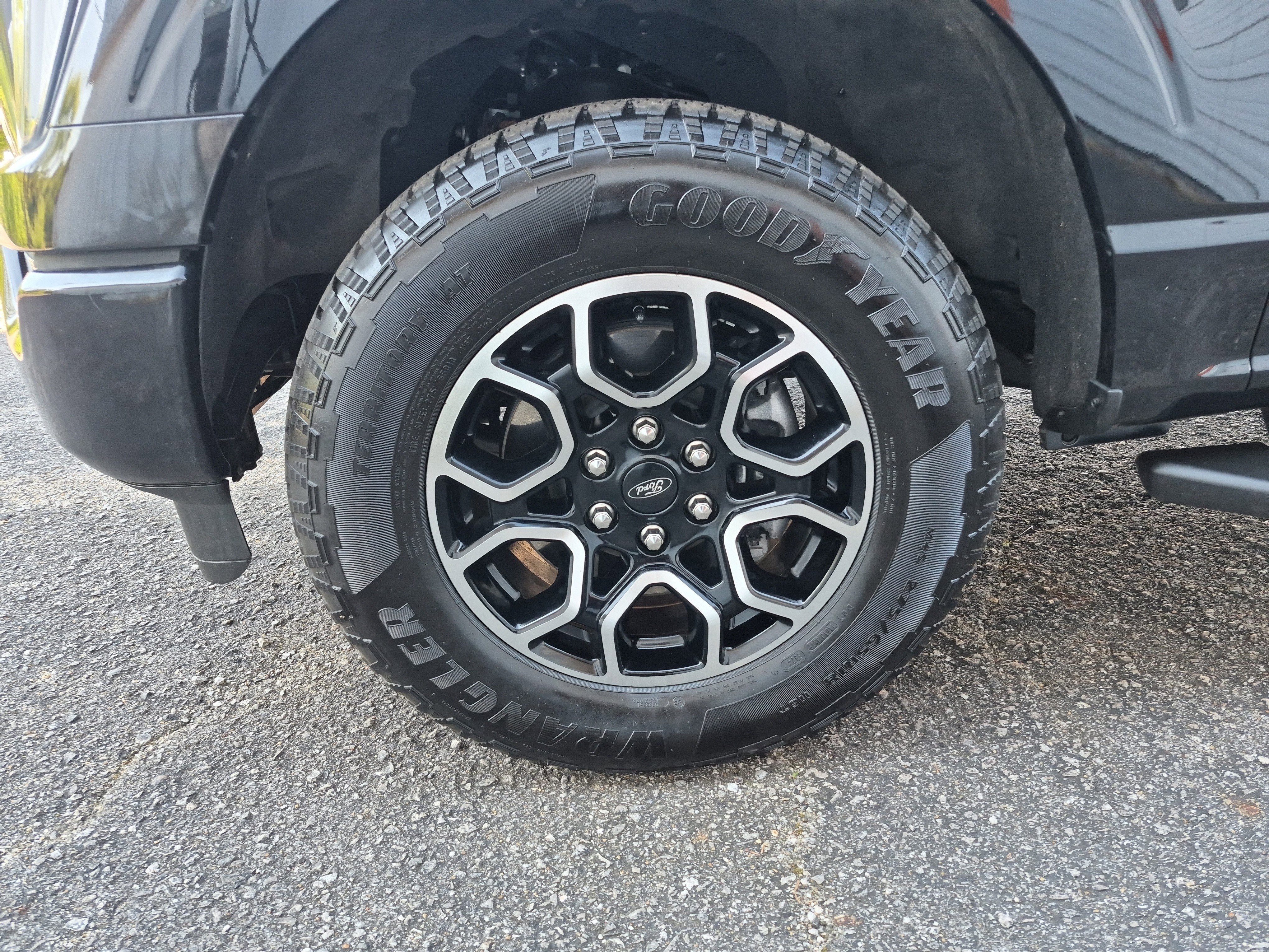 Certified 2023 Ford F150 XLT w/ Equipment Group 302A High image 11