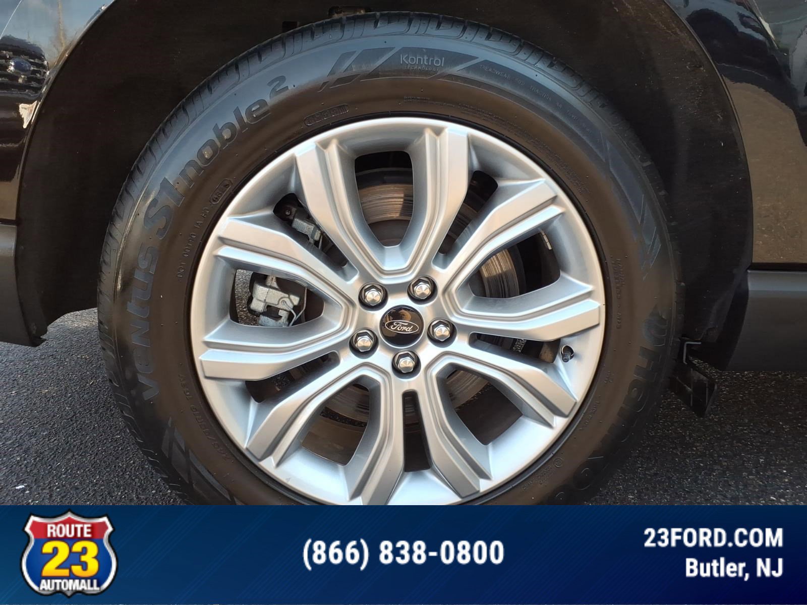 Certified 2023 Ford Edge Titanium w/ Equipment Group 301A AWD/4WD image 10