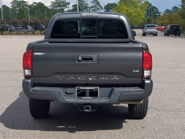 Used 2019 Toyota Tacoma TRD Off-Road w/ Technology Package AWD/4WD image 5
