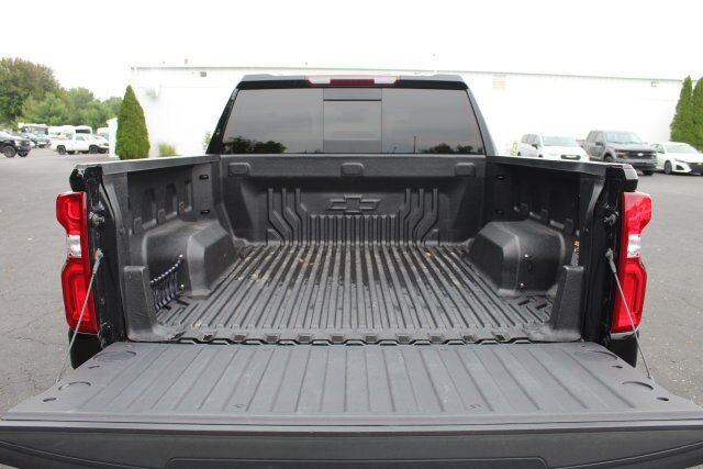 Used 2024 Chevrolet Silverado 1500 RST w/ Convenience Package II AWD/4WD image 16