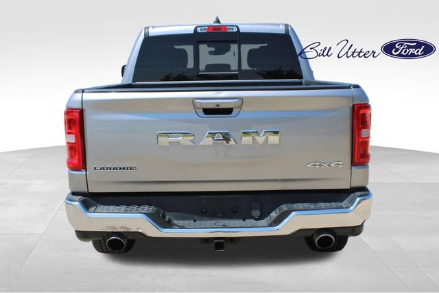 Used 2025 RAM 1500 Laramie AWD/4WD image 6