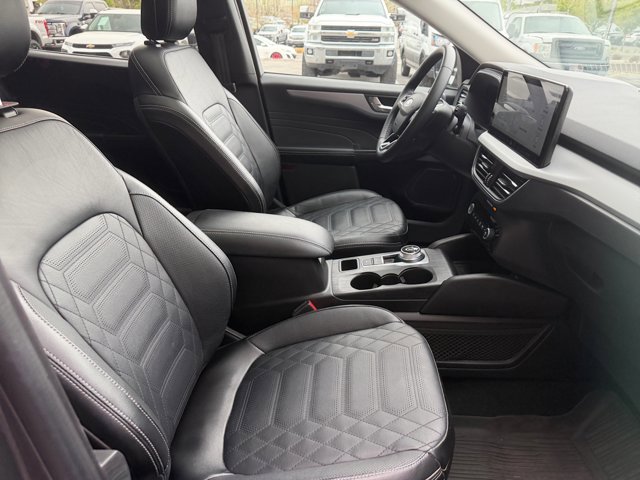 Certified 2023 Ford Escape Platinum w/ Premium Technology Package image 20