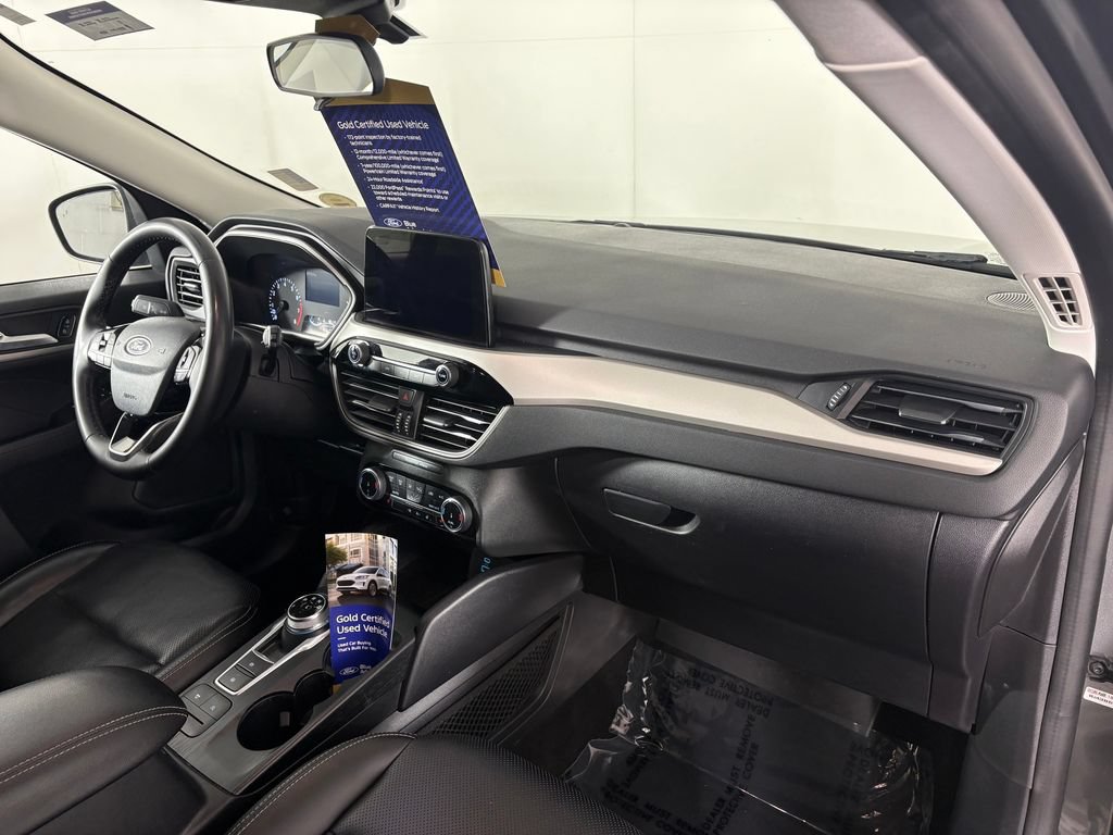 Certified 2022 Ford Escape SEL AWD/4WD image 35