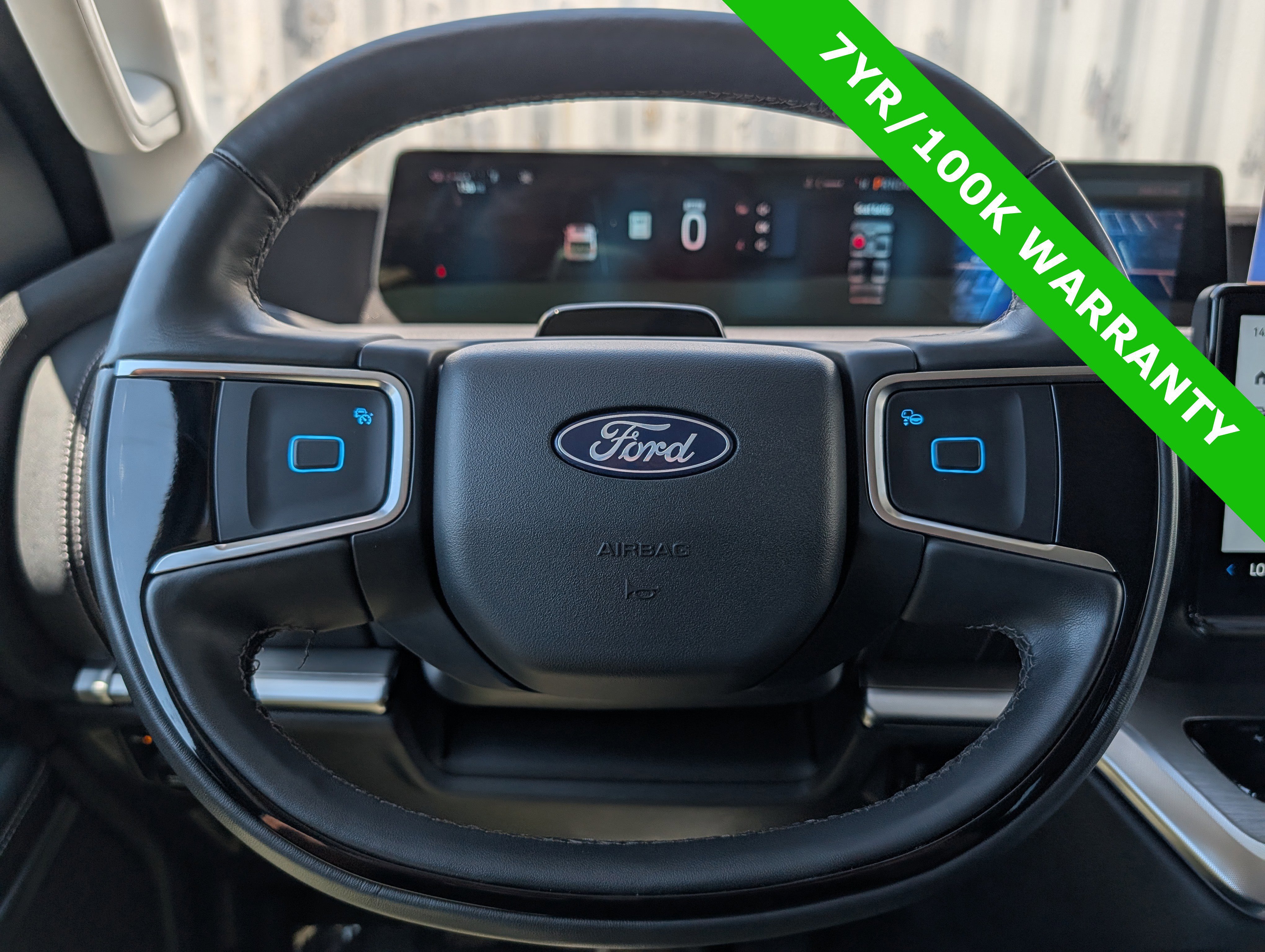 Certified 2025 Ford Expedition Platinum AWD/4WD image 31