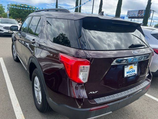 Certified 2023 Ford Explorer XLT w/ Equipment Group 202A AWD/4WD image 2