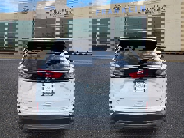 Certified 2024 Ford Edge SEL image 6