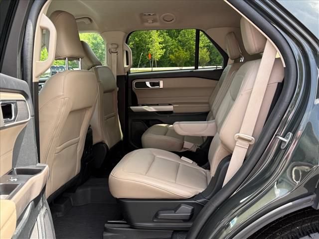 Certified 2023 Ford Explorer XLT w/ Equipment Group 202A RWD image 13