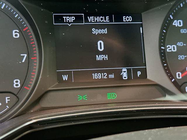 Used 2023 Chevrolet TrailBlazer LT w/ Convenience Package FWD image 19
