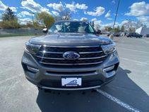 Certified 2023 Ford Explorer XLT w/ Equipment Group 202A AWD/4WD image 9
