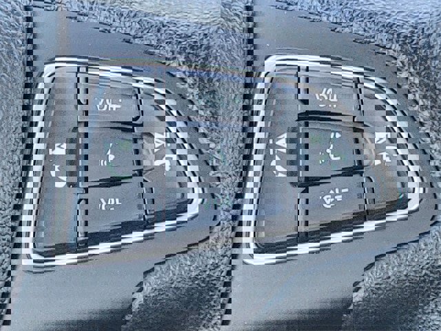 Certified 2018 Ford Focus SE image 34