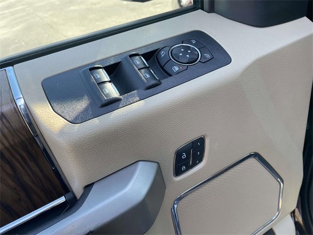 Certified 2018 Ford F150 Lariat image 15