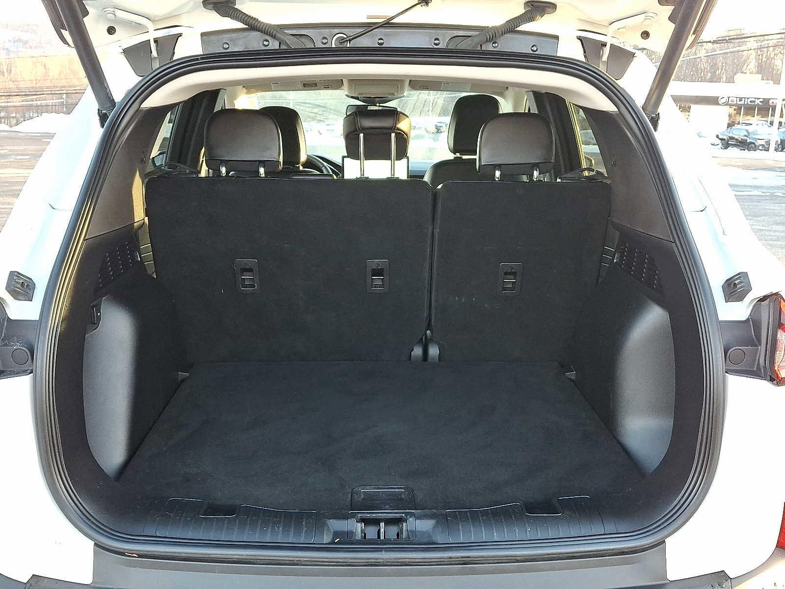 Certified 2024 Ford Escape Platinum w/ Premium Technology Package image 27