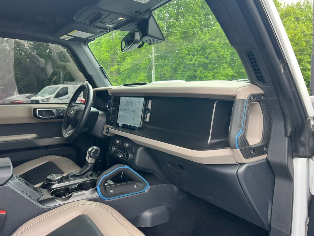 Certified 2022 Ford Bronco Wildtrak AWD/4WD image 11