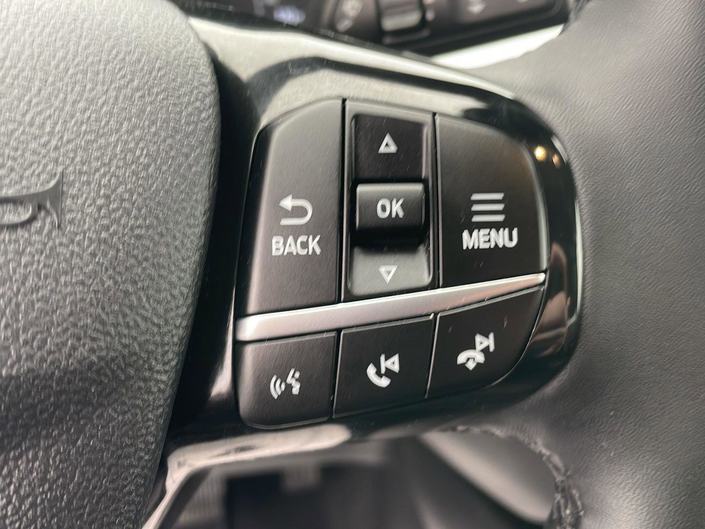Certified 2022 Ford Escape SEL AWD/4WD image 15