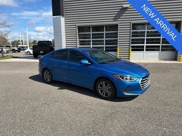 Used 2017 Hyundai Elantra SE FWD image 1