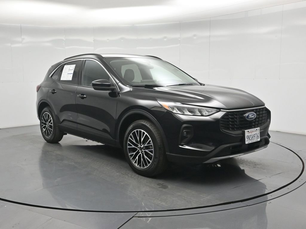 Certified 2023 Ford Escape SE FWD image 45