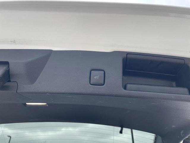 Certified 2022 Ford Escape SEL AWD/4WD image 36