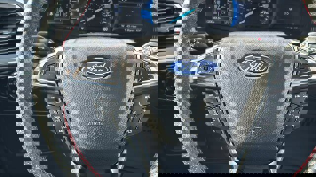 Certified 2024 Ford Edge ST-Line image 20