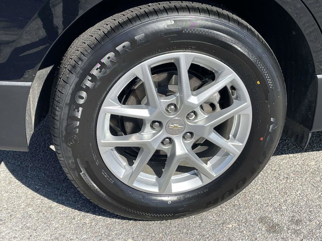 Used 2024 Chevrolet Equinox LT image 7